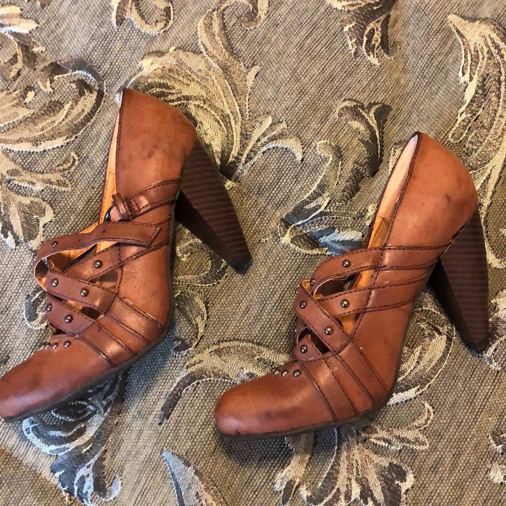 Brown heels
